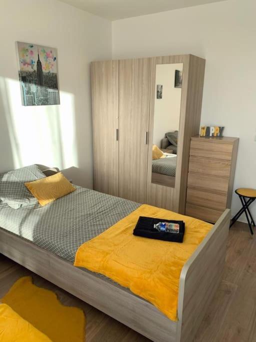 Pourquoi Notre T3 Avec Parking Est Pour Vous ? Apartman Lille Kültér fotó
